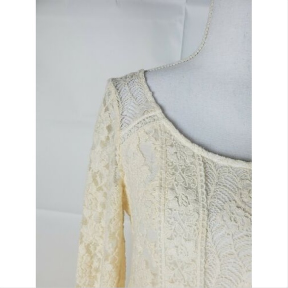 Miss Me Dress M Lace sheer Cream Stretch BOHO - Picture 2 of 5